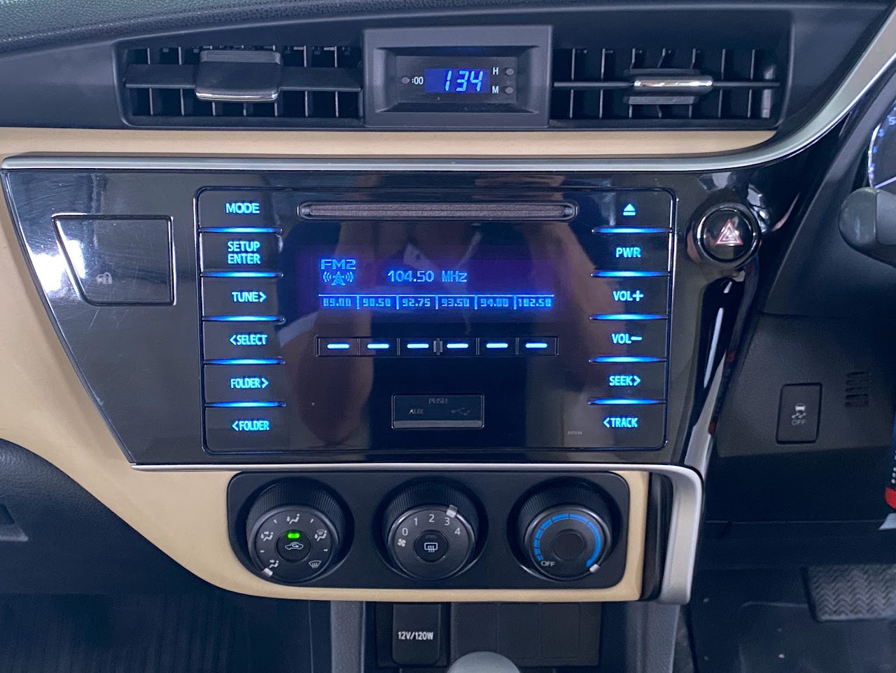 2018 Toyota Altis 1.6G รูปที่ 19