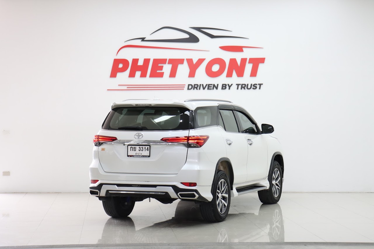 2019 Toyota Fortuner 2.4V 2WD รูปที่ 7