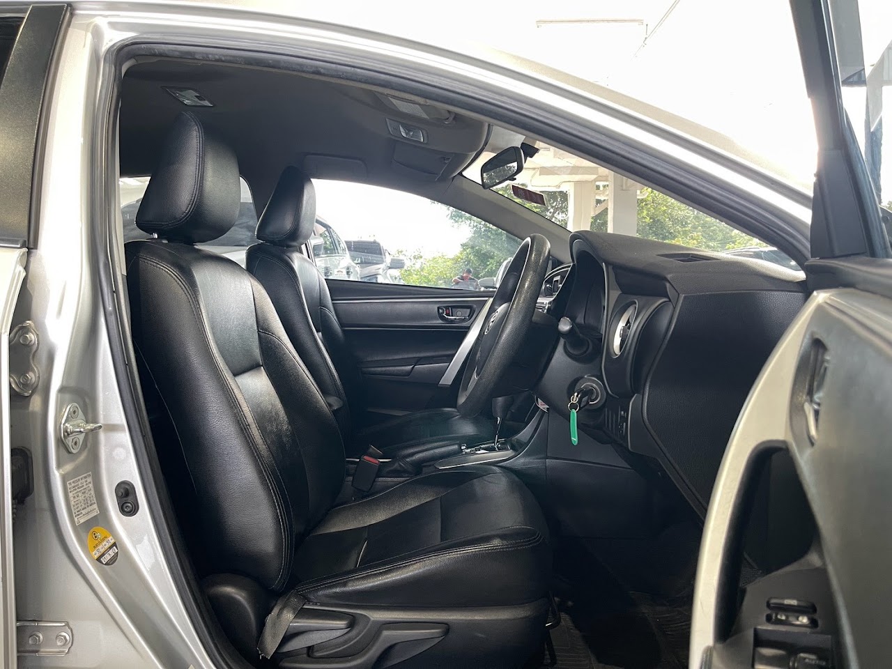 2019 Toyota Altis 1.8E รูปที่ 13