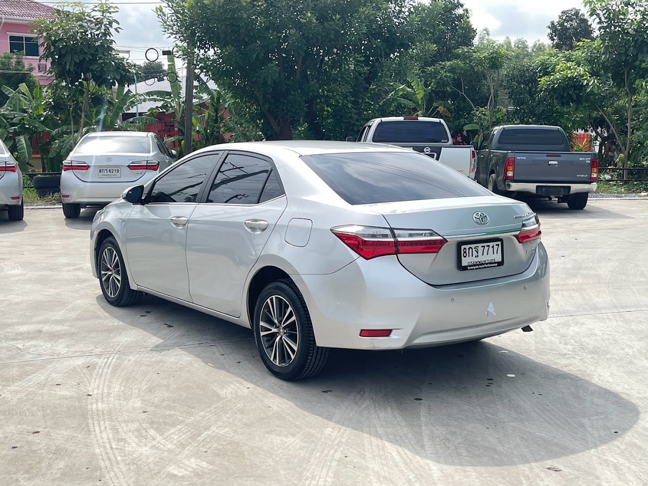 2018 Toyota Altis 1.8E รูปที่ 6