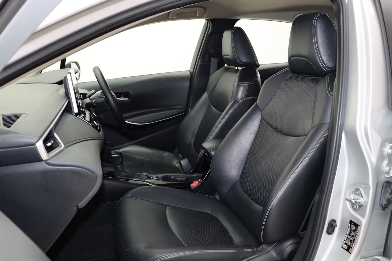 2021 Toyota Altis 1.8Hybrid Premium มือสอง สีบรอนซ์เงิน รูปที่ 9
