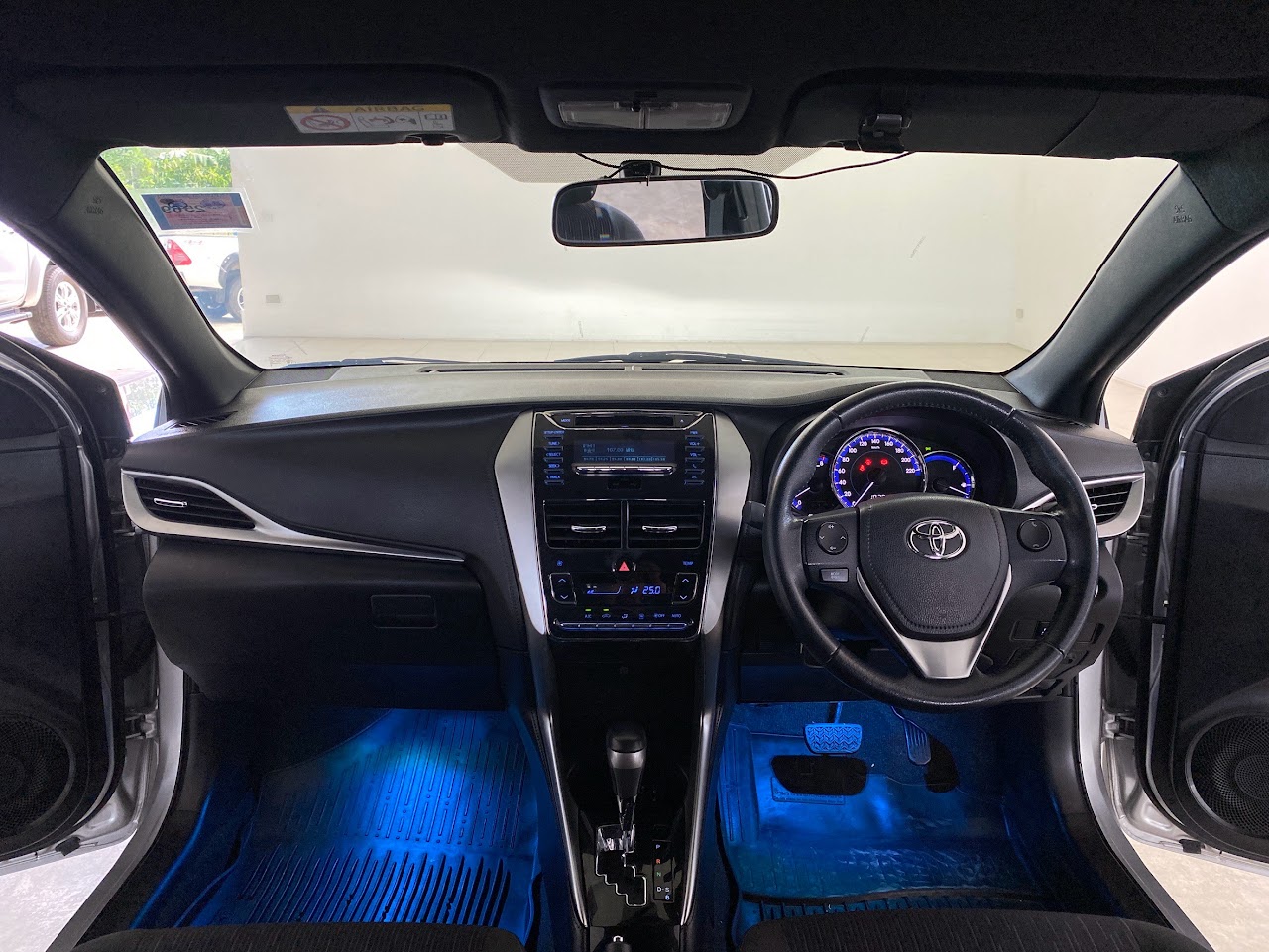 2018 Toyota Yaris 1.2G รูปที่ 16