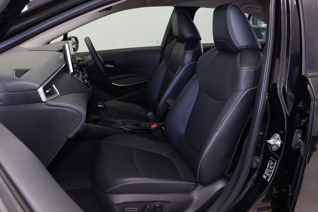 2021 Toyota Altis 1.8Hybrid Premium Safety มือสอง สีดำ รูปที่ 4