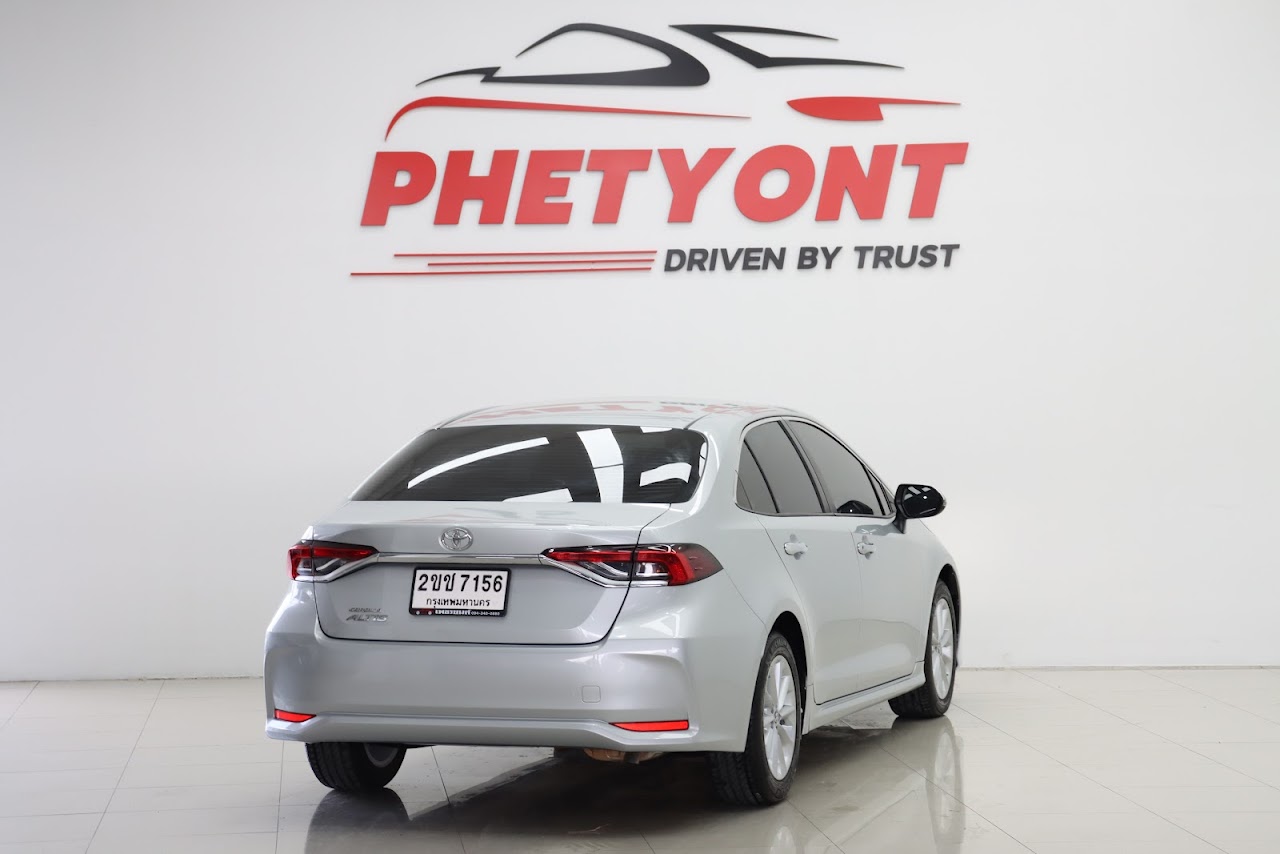 2021 Toyota Altis 1.6G มือสอง สีบรอนซ์เงิน รูปที่ 8