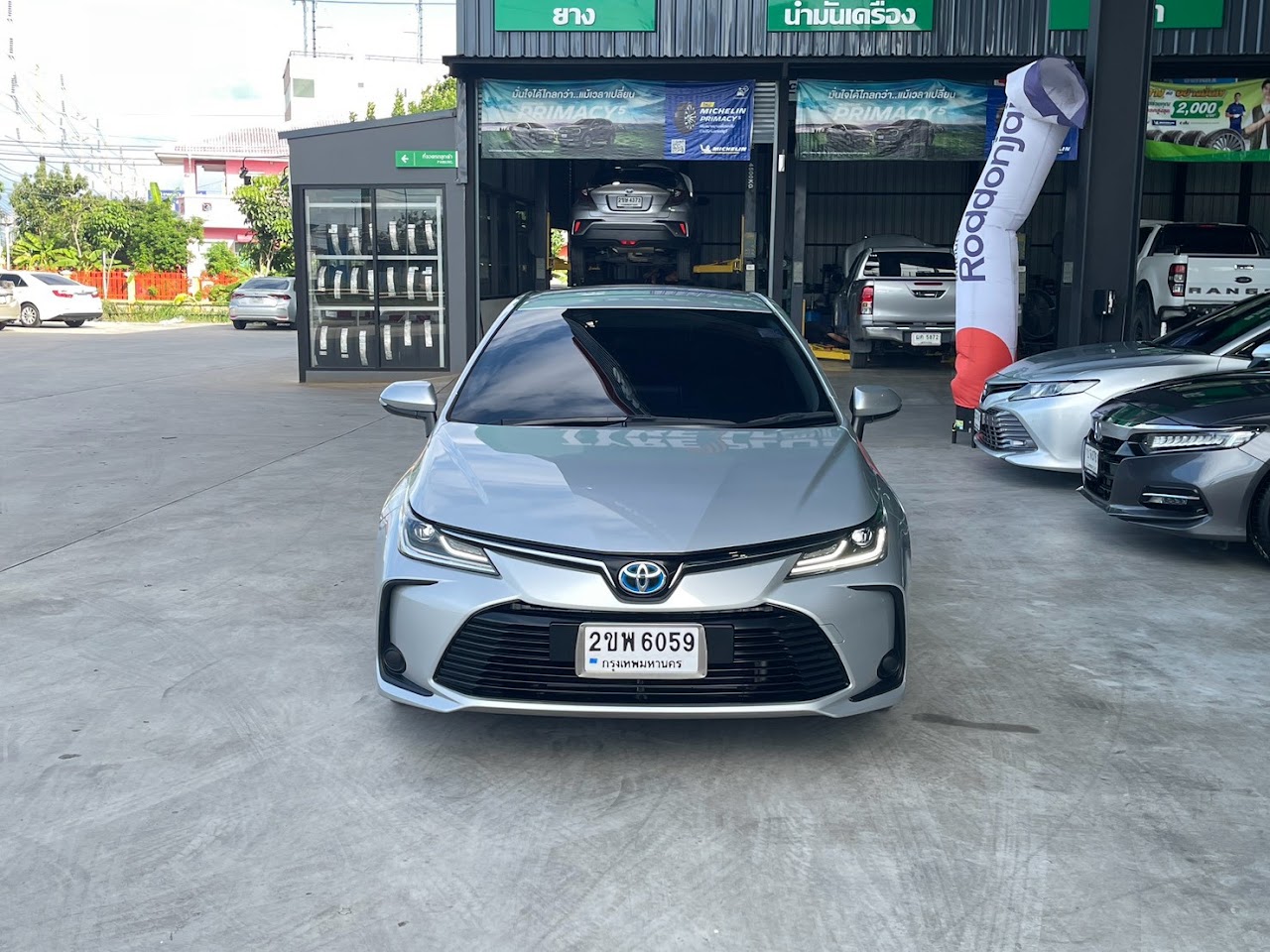 2022 Toyota Altis (New) 1.8Hybrid Premium รูปที่ 2