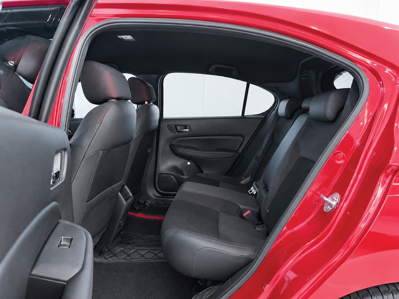 2022 Honda City 1.0RS Hatchback รูปที่ 3