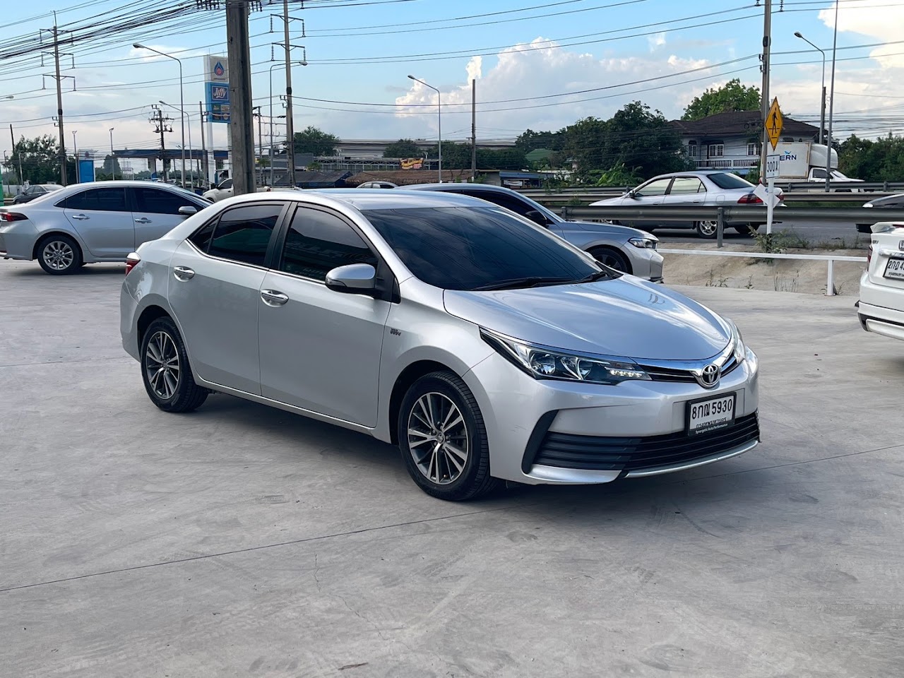 2018 Toyota Altis 1.6G รูปที่ 3