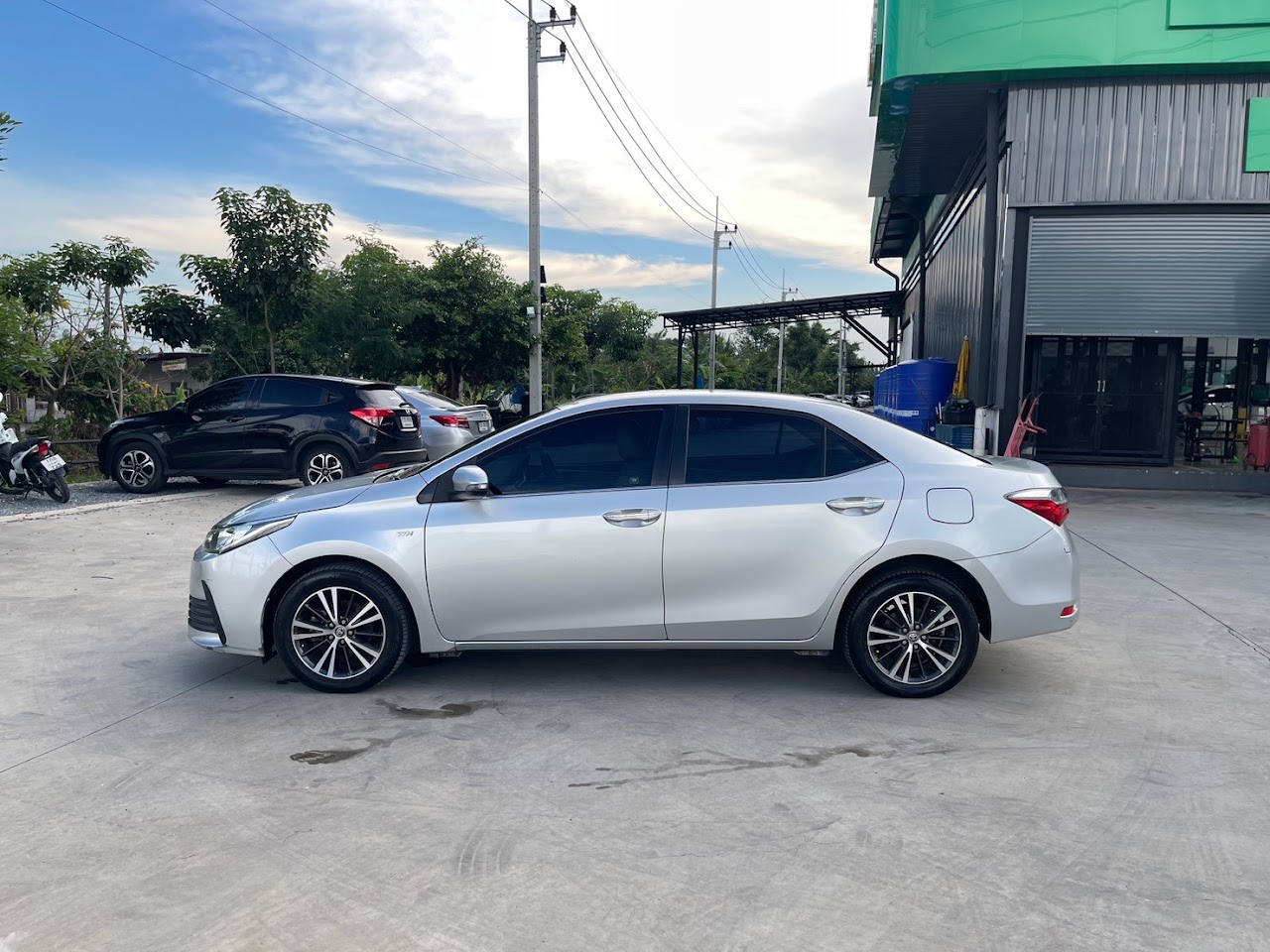 2018 Toyota Altis 1.6G รูปที่ 5