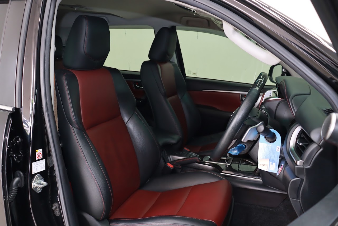 2018 Toyota Fortuner 2.8TRD-SPORTIVO 2WD รูปที่ 10