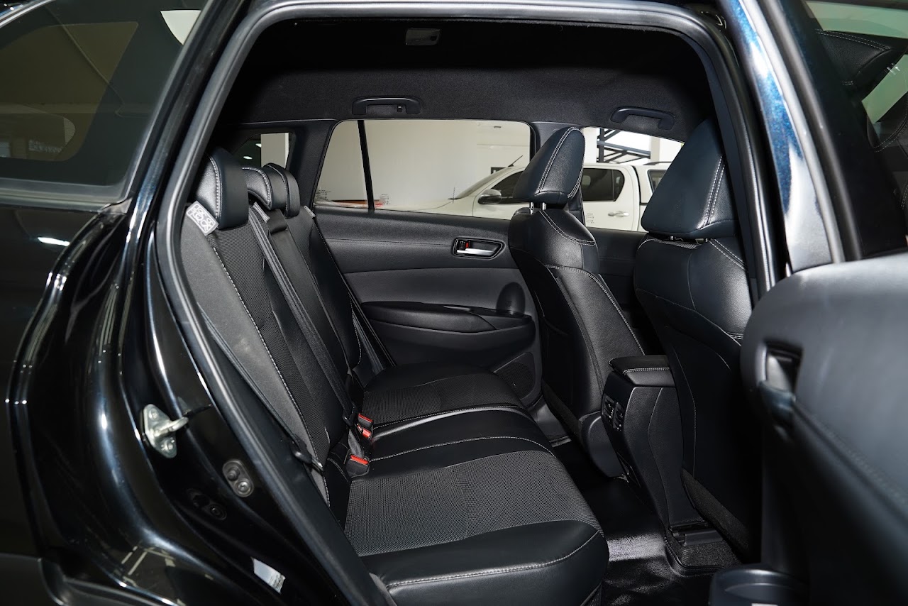 2021 Toyota Corolla Cross 1.8Hybrid Smart รูปที่ 4