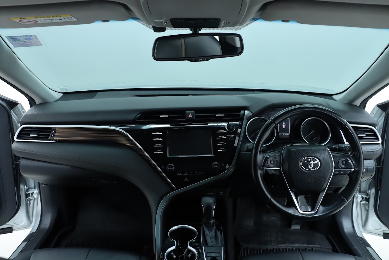 2019 Toyota Camry 2.0G รูปที่ 6