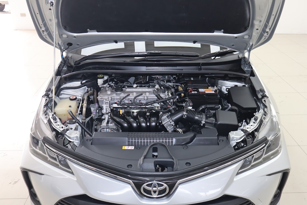 2021 Toyota Altis 1.6G มือสอง สีบรอนซ์เงิน รูปที่ 10