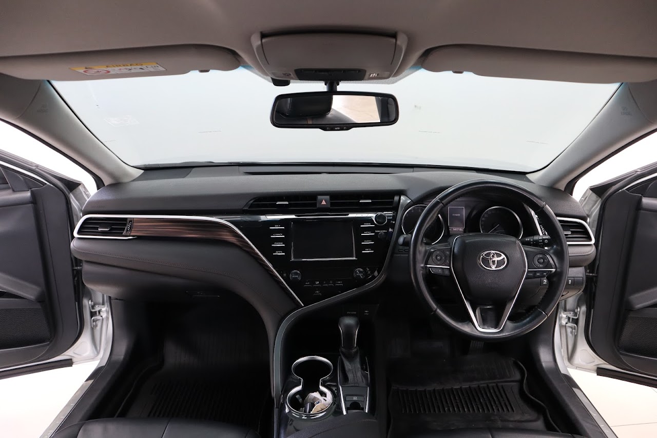 2019 Toyota Camry 2.0G รูปที่ 6