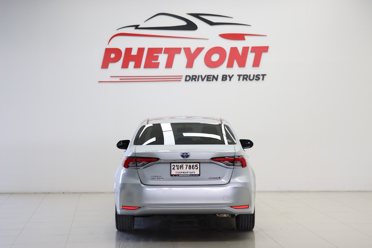 2022 Toyota Altis 1.8Hybrid Premium มือสอง สีบรอนซ์เงิน รูปที่ 3