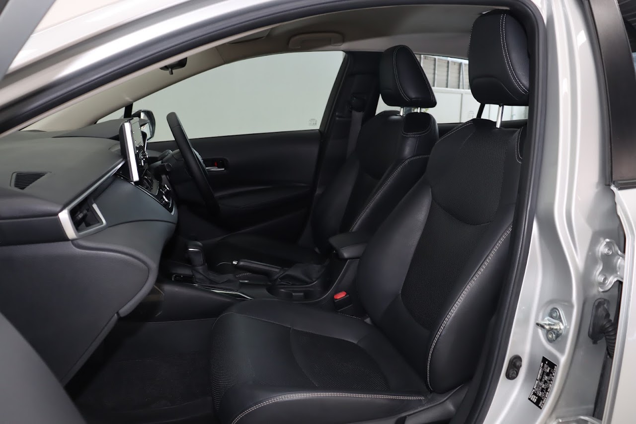 2021 Toyota Altis 1.6G มือสอง สีบรอนซ์เงิน รูปที่ 5