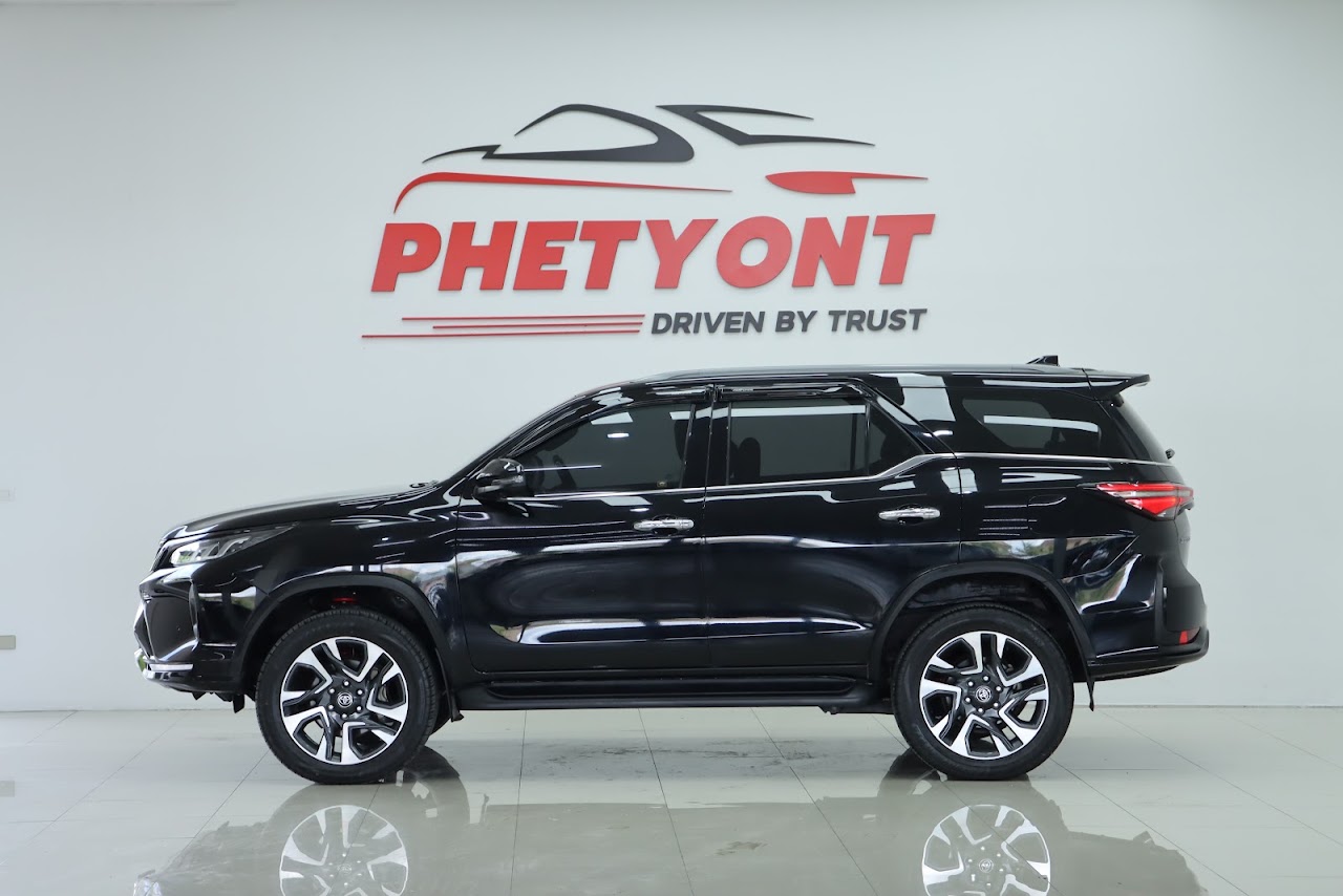 2021 Toyota Fortuner 2.4 Legender 4WD รูปที่ 13
