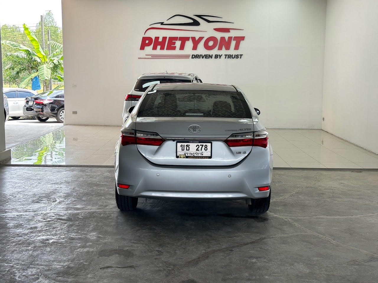 2018 Toyota Altis 1.6G รูปที่ 8