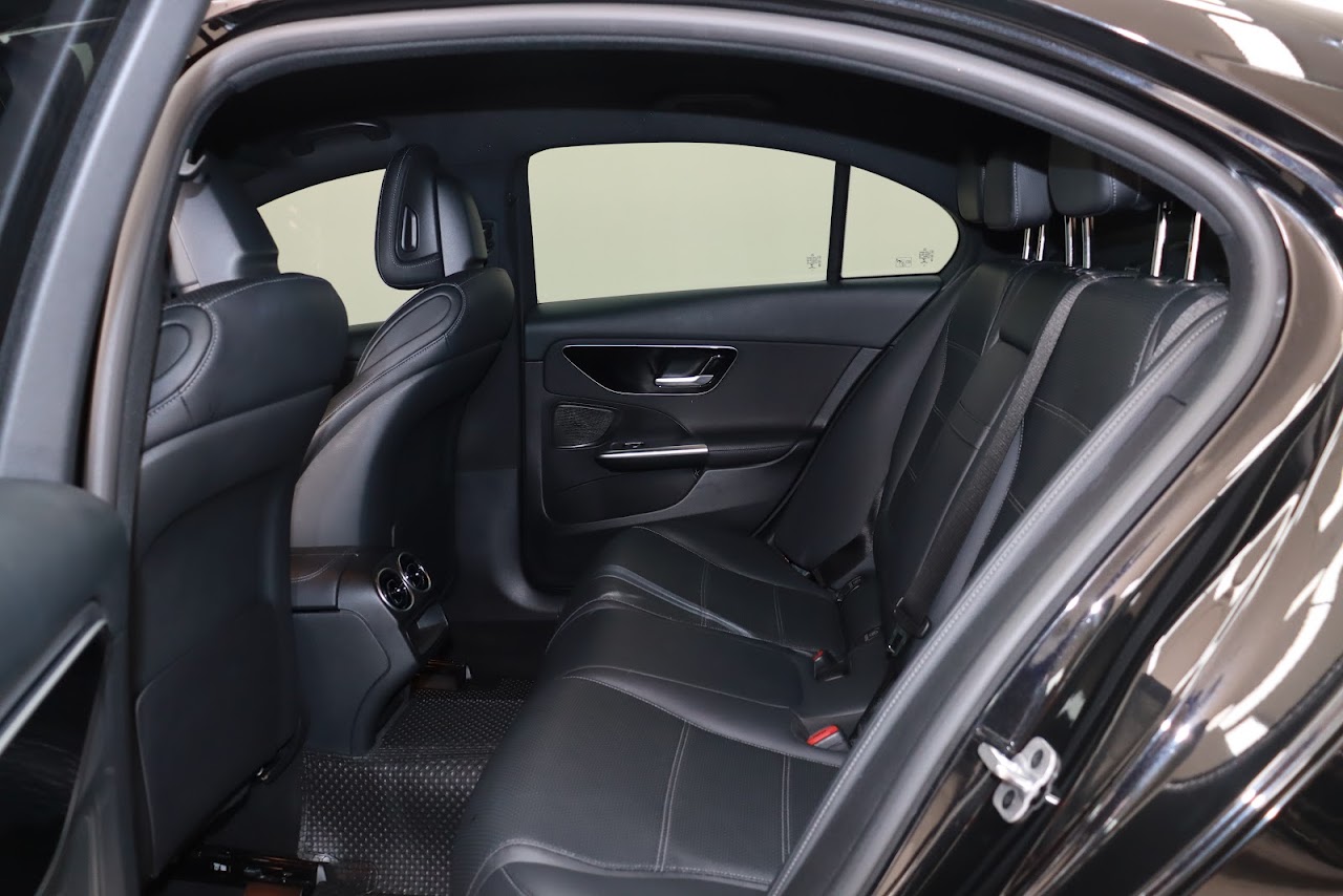 2023 Mercedes-Benz C220d C220d Avantgarde รูปที่ 4