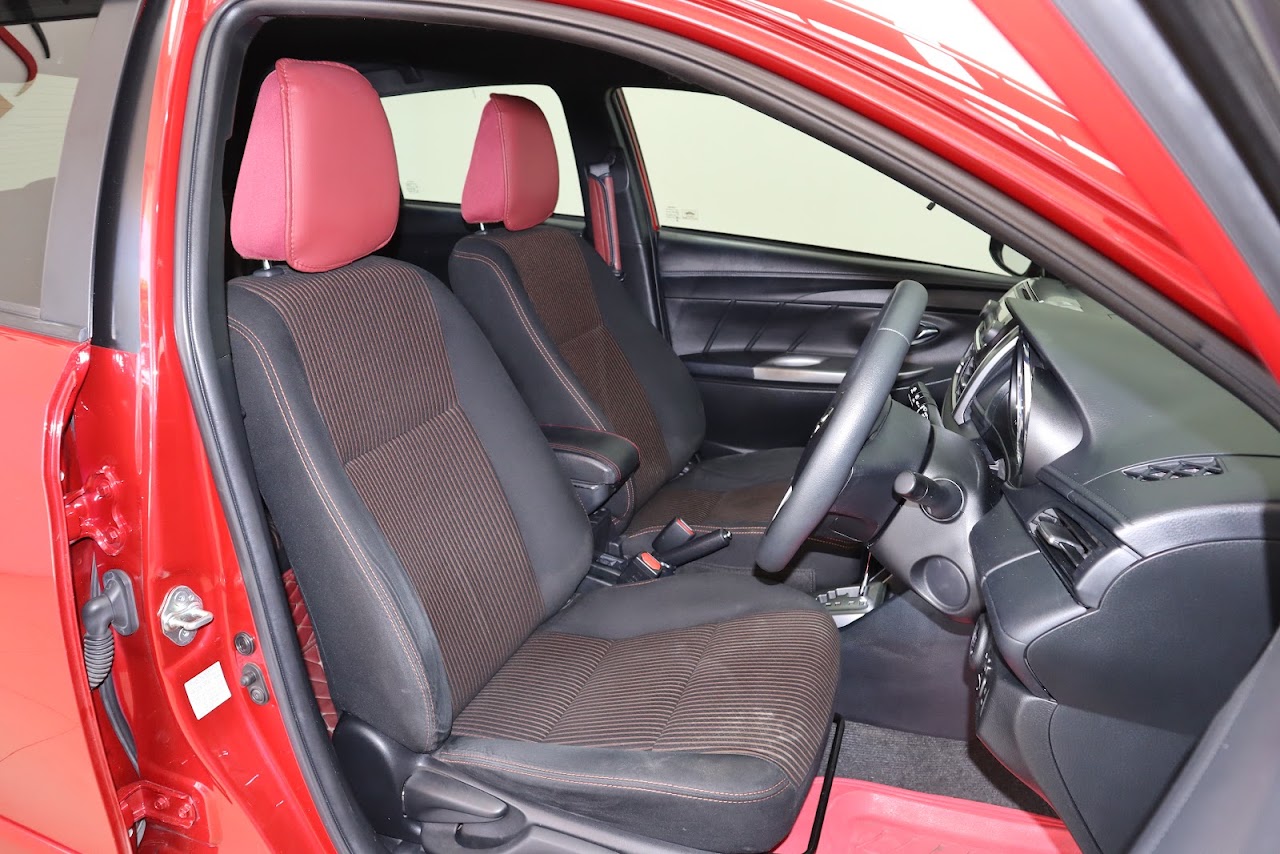 2016 Toyota Yaris 1.2G รูปที่ 11