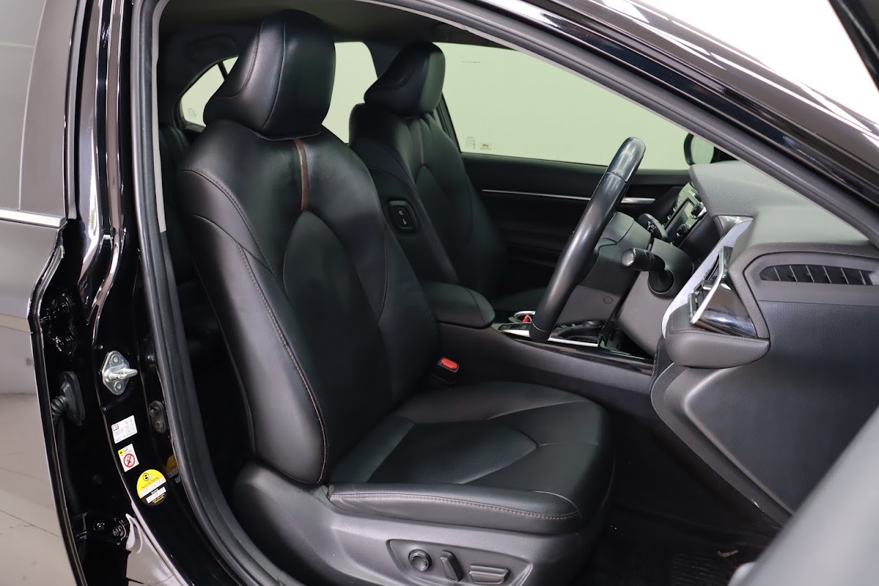 2020 Toyota Camry 2.0G รูปที่ 10