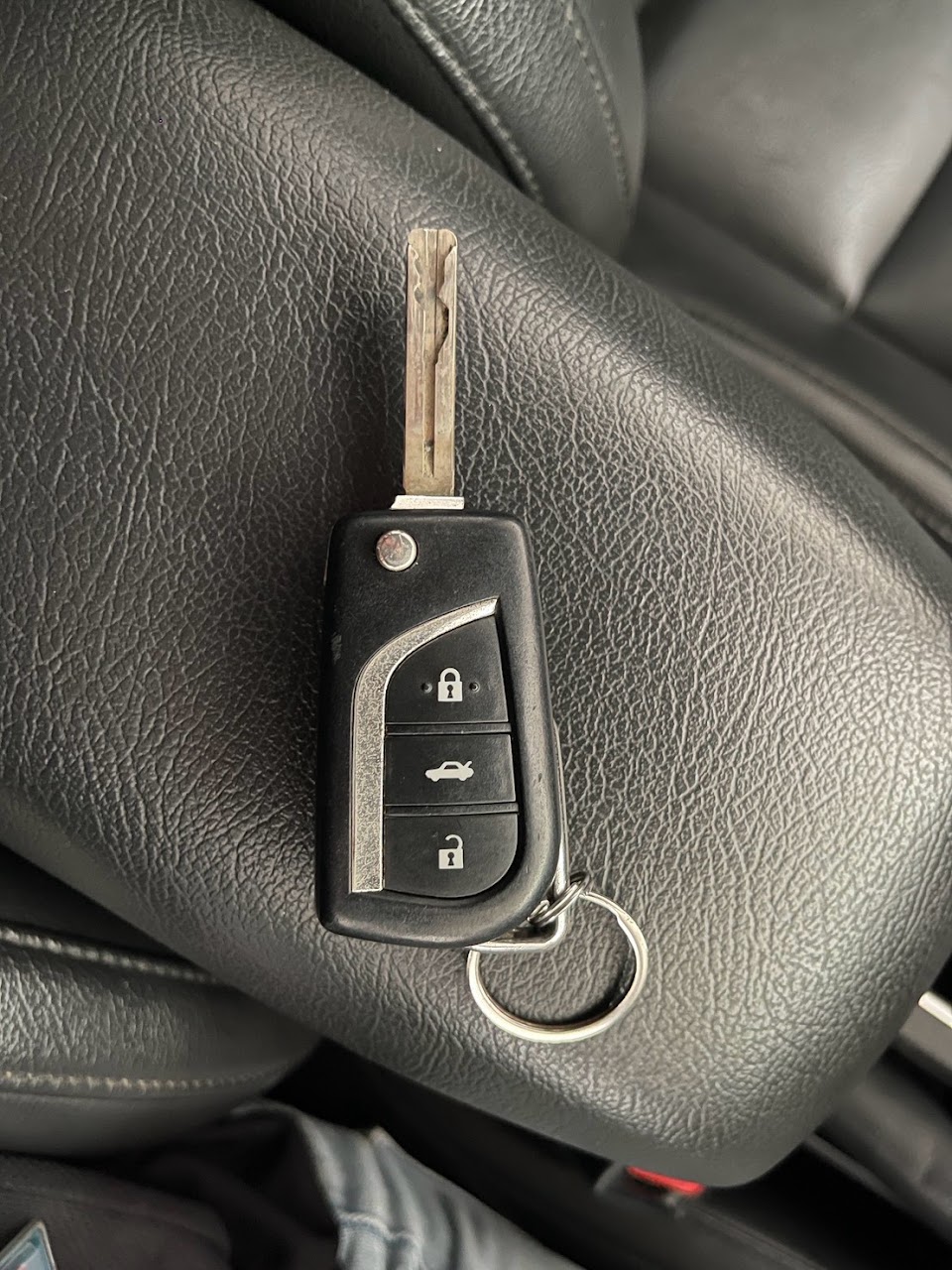 2017 Toyota Altis 1.8E รูปที่ 22