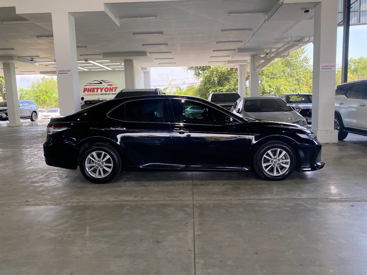 2021 Toyota Camry 2.0G รูปที่ 5