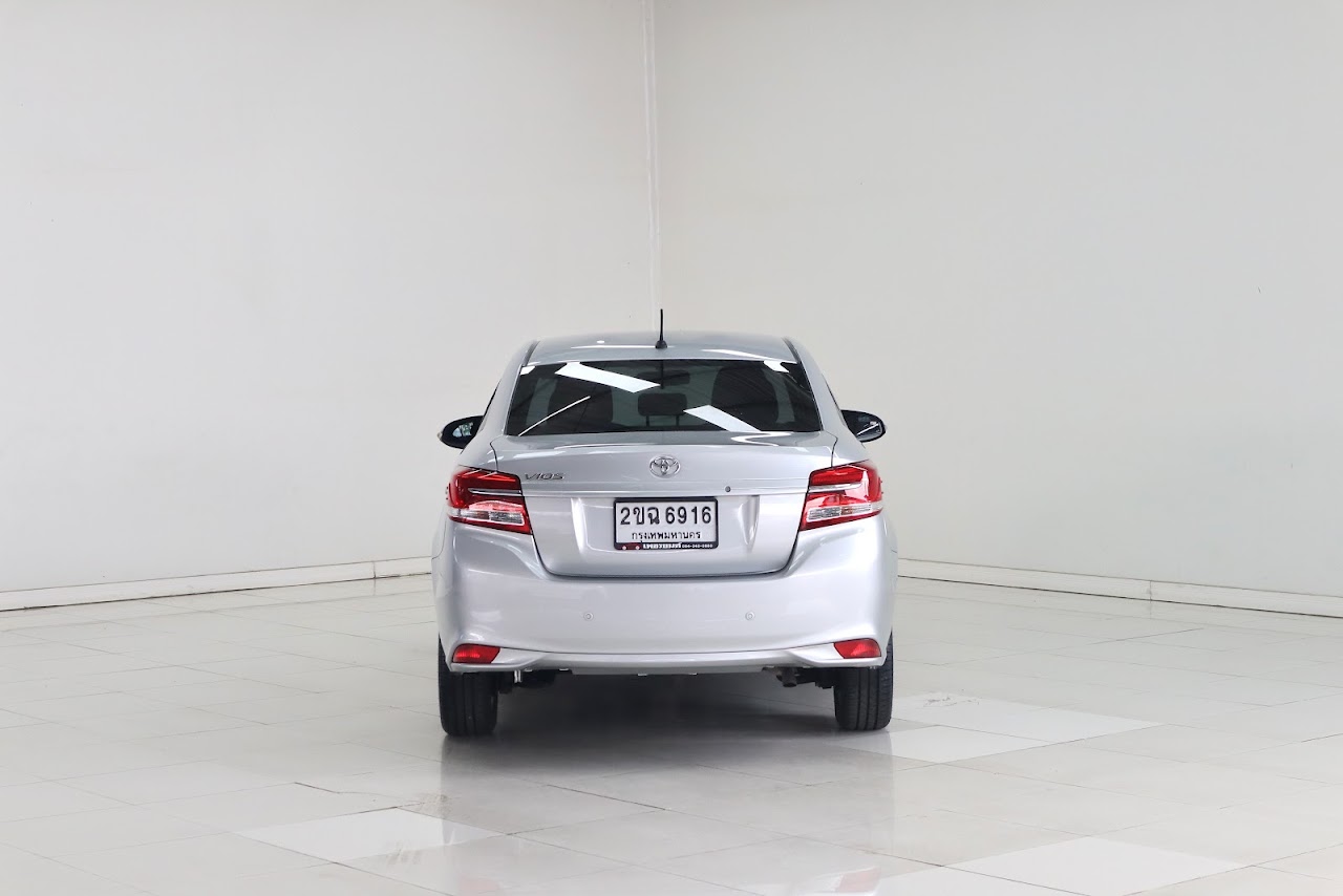 2021 Toyota Vios 1.5Entry รูปที่ 3