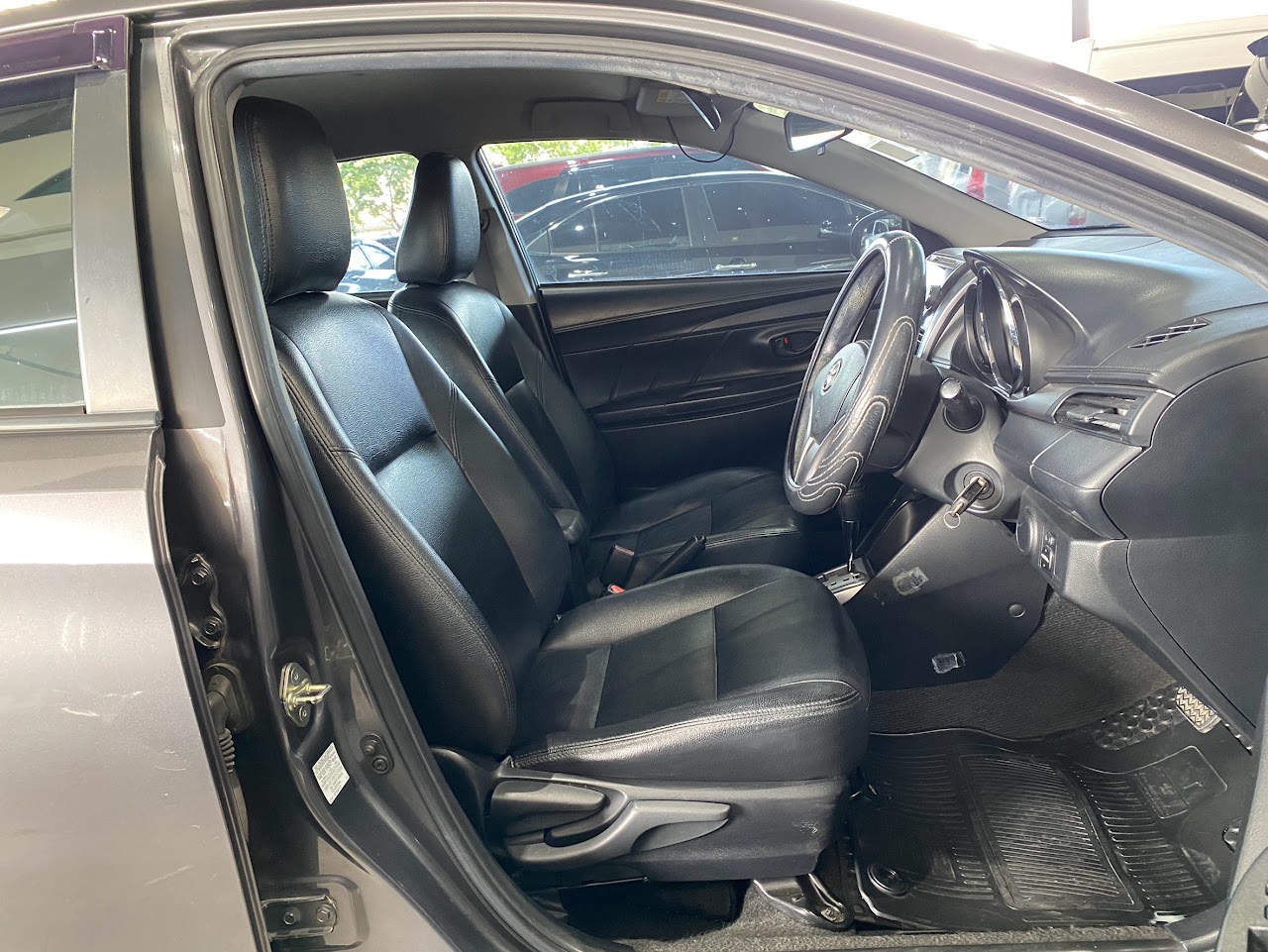 2014 Toyota Vios 1.5E รูปที่ 15