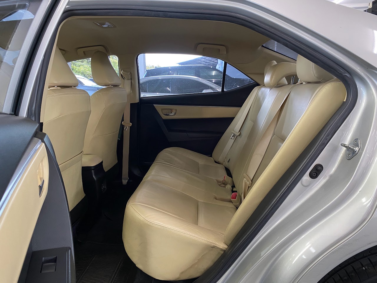 2018 Toyota Altis 1.6G รูปที่ 16