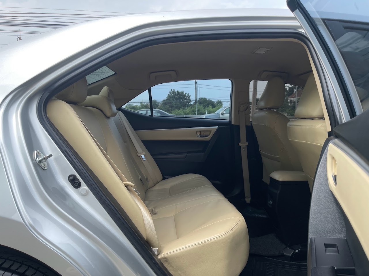 2018 Toyota Altis 1.6G รูปที่ 14