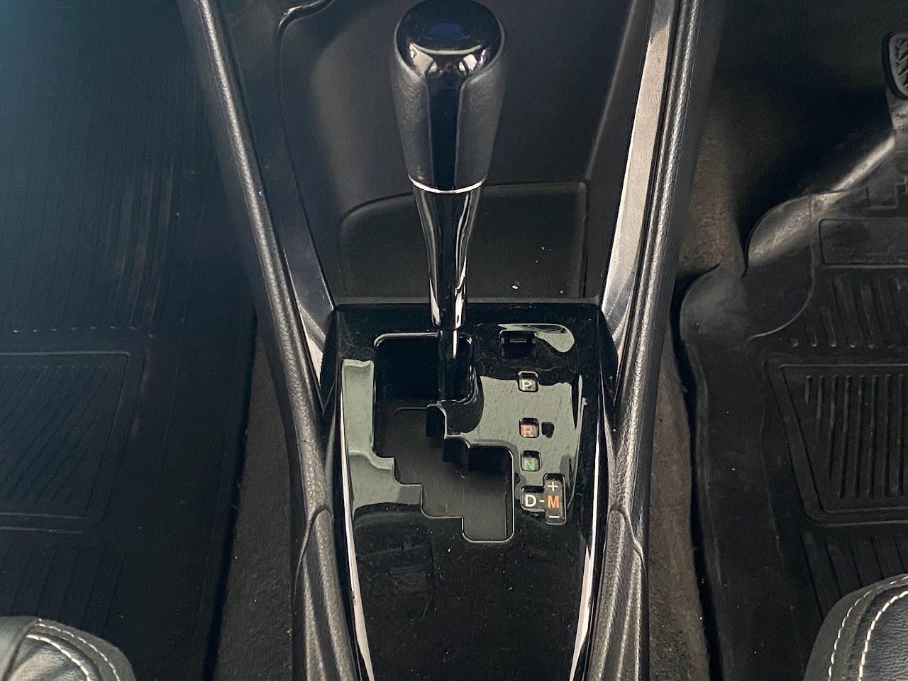 2022 Toyota Vios 1.5MID รูปที่ 18
