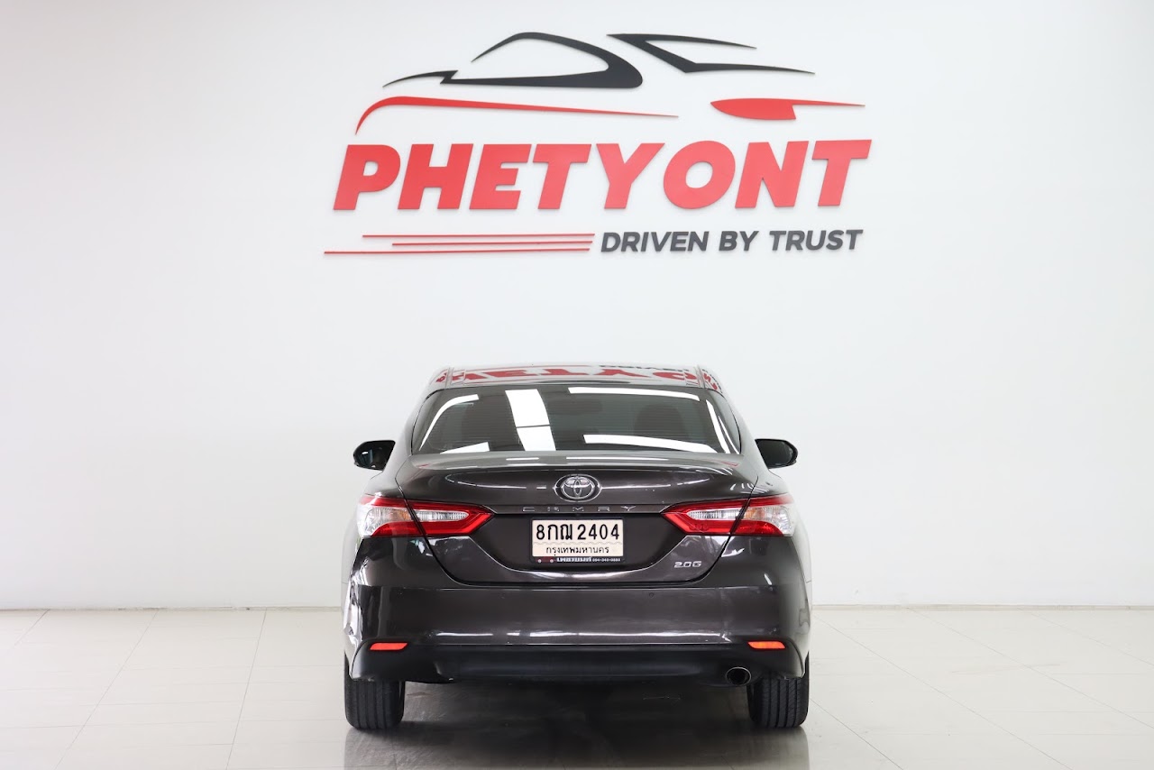 2018 Toyota Camry 2.0G รูปที่ 2