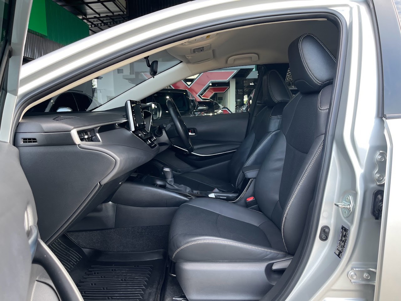2022 Toyota Altis (New) 1.8Hybrid Premium รูปที่ 15
