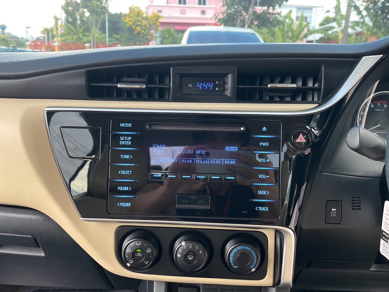 2018 Toyota Altis 1.6G รูปที่ 19