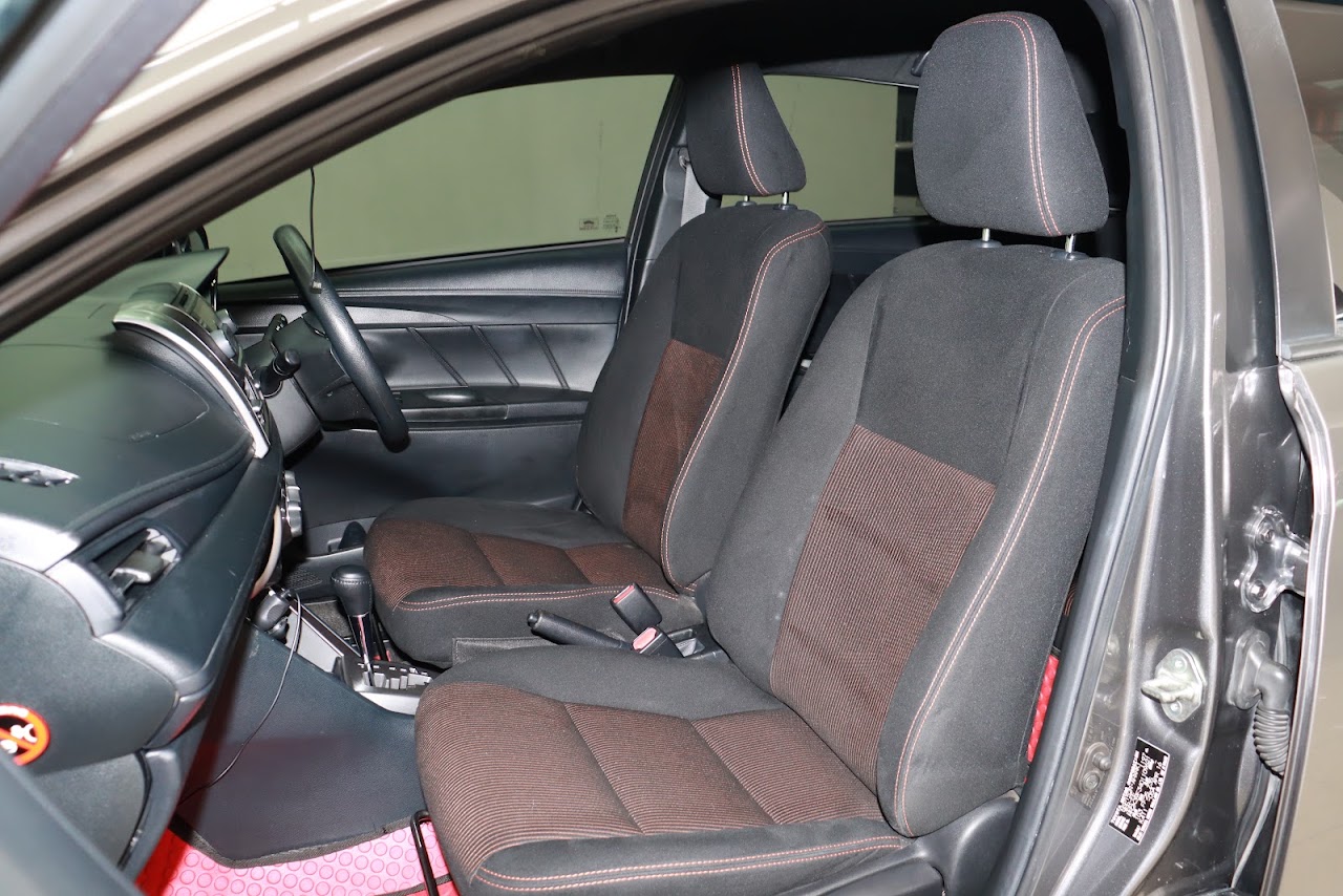 2016 Toyota Yaris 1.2E รูปที่ 4