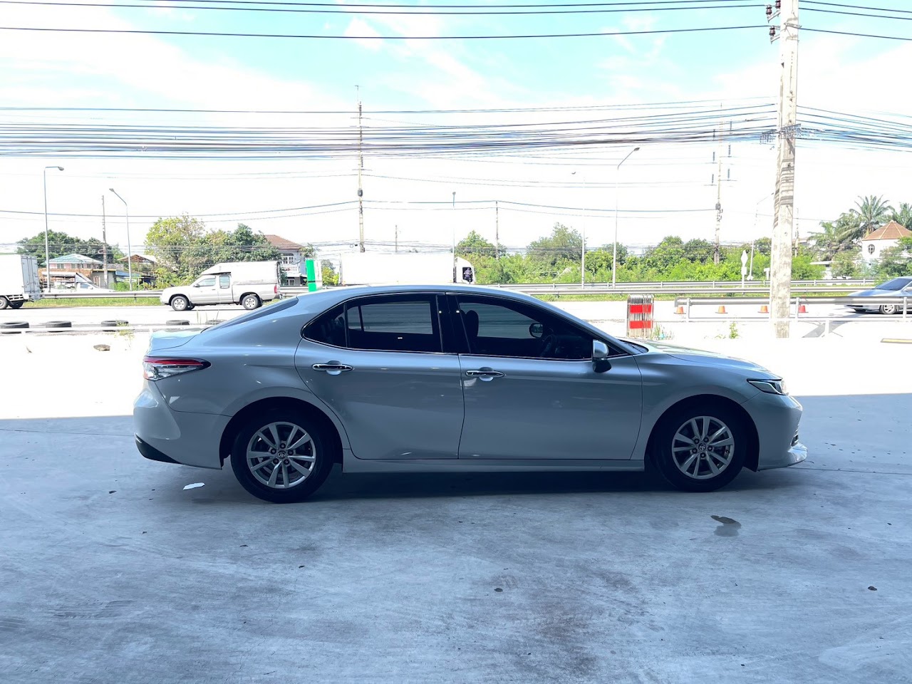 2021 Toyota Camry 2.0G รูปที่ 5