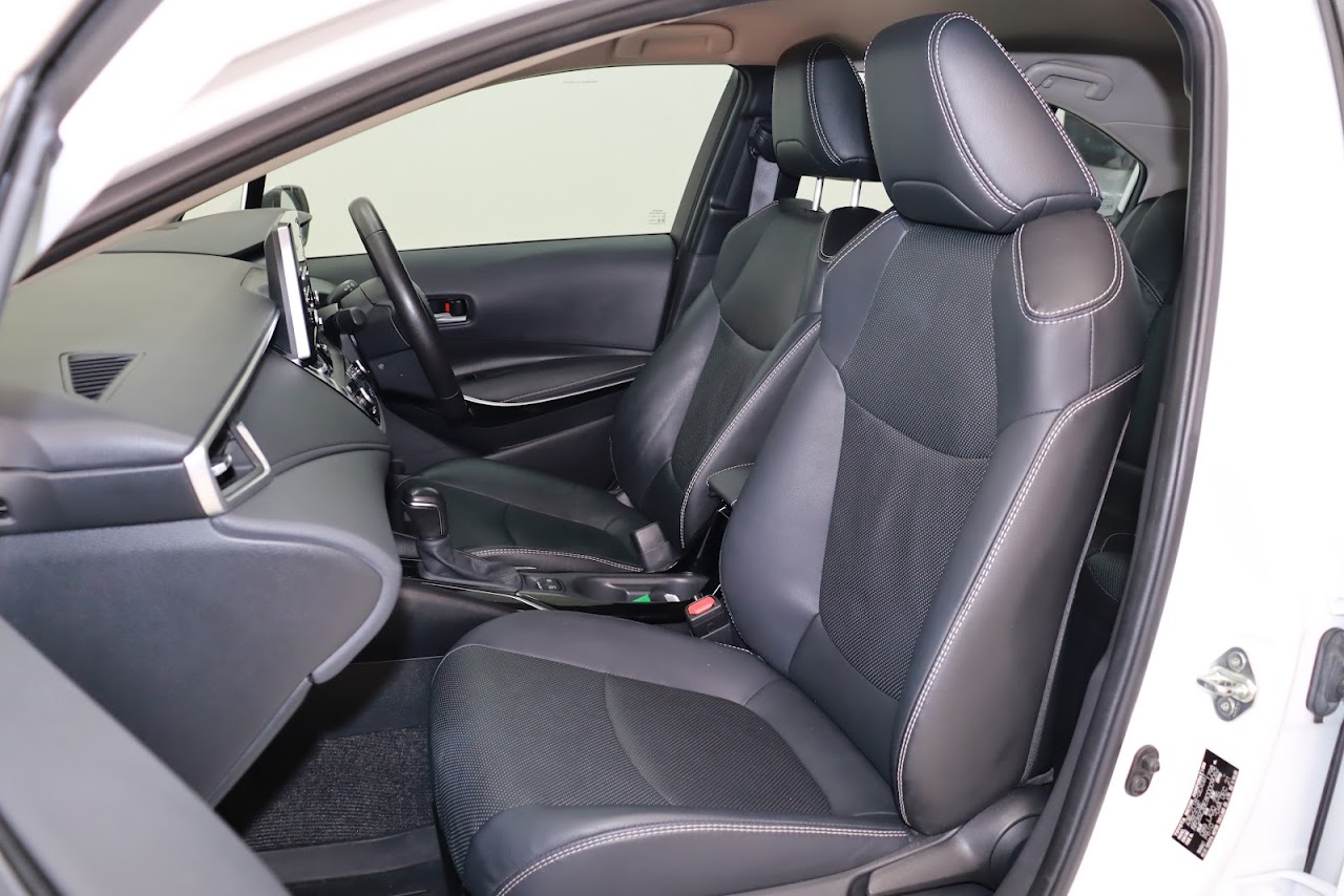 2021 Toyota Altis 1.8Hybrid Smart มือสอง สีขาว รูปที่ 3
