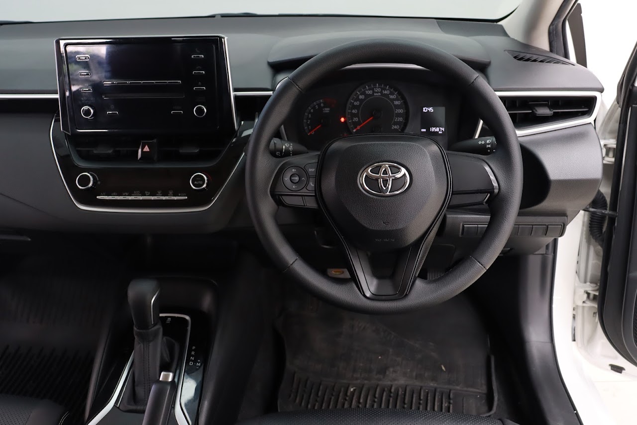 2020 Toyota Altis 1.6G มือสอง สีขาว รูปที่ 6