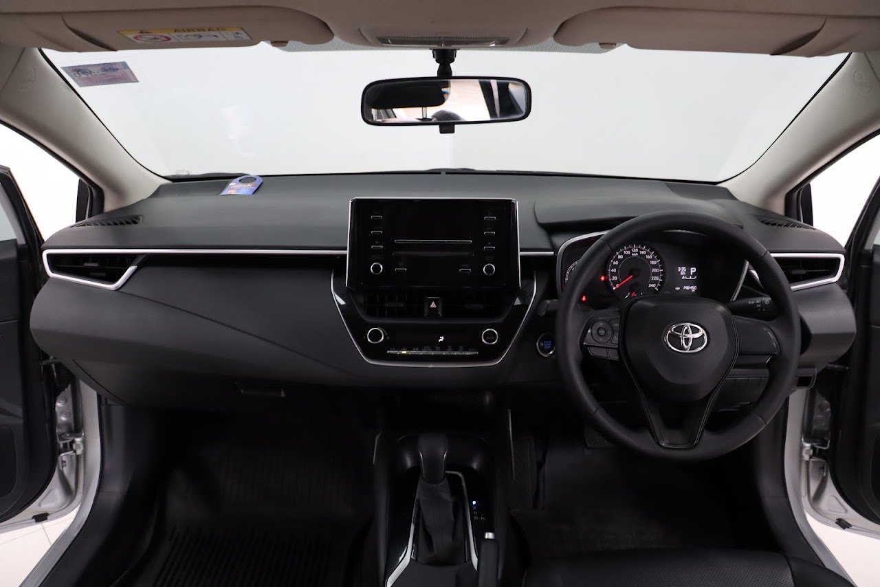 2021 Toyota Altis 1.6G มือสอง สีบรอนซ์เงิน รูปที่ 7