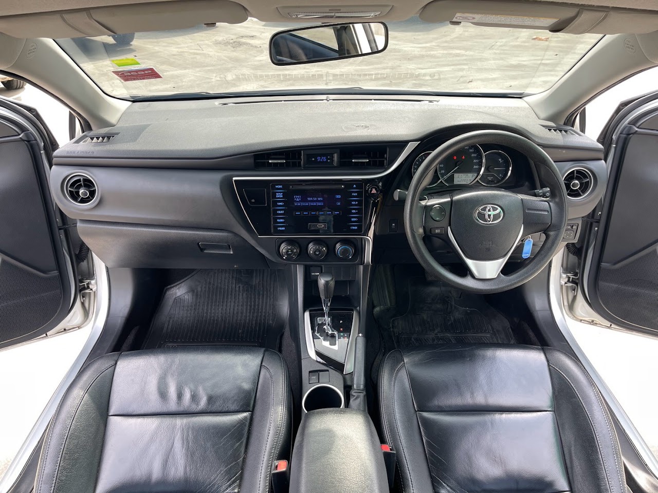 2018 Toyota Altis 1.8E รูปที่ 17