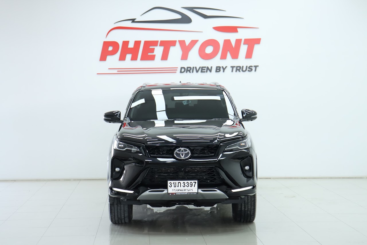 2022 Toyota Fortuner 2.4 Leader V 2WD รูปที่ 8