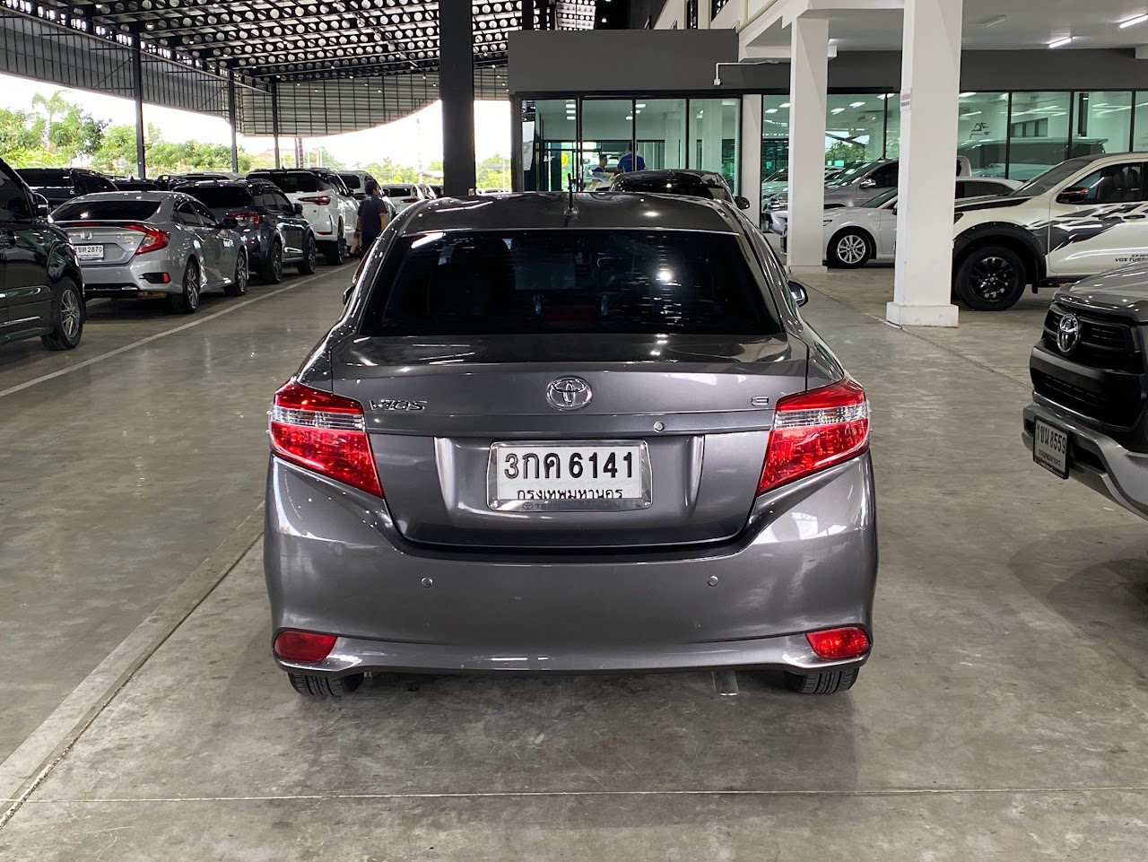2014 Toyota Vios 1.5E รูปที่ 8