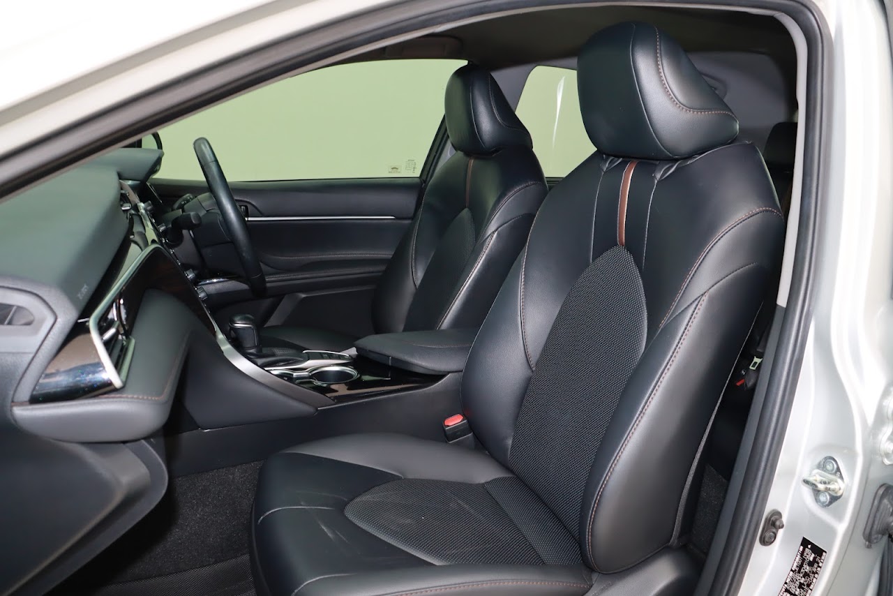 2021 Toyota Camry 2.0G รูปที่ 3