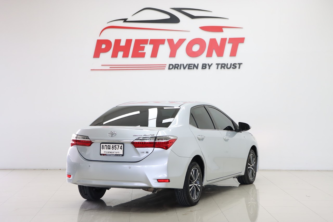 2018 Toyota Altis 1.6G รูปที่ 8