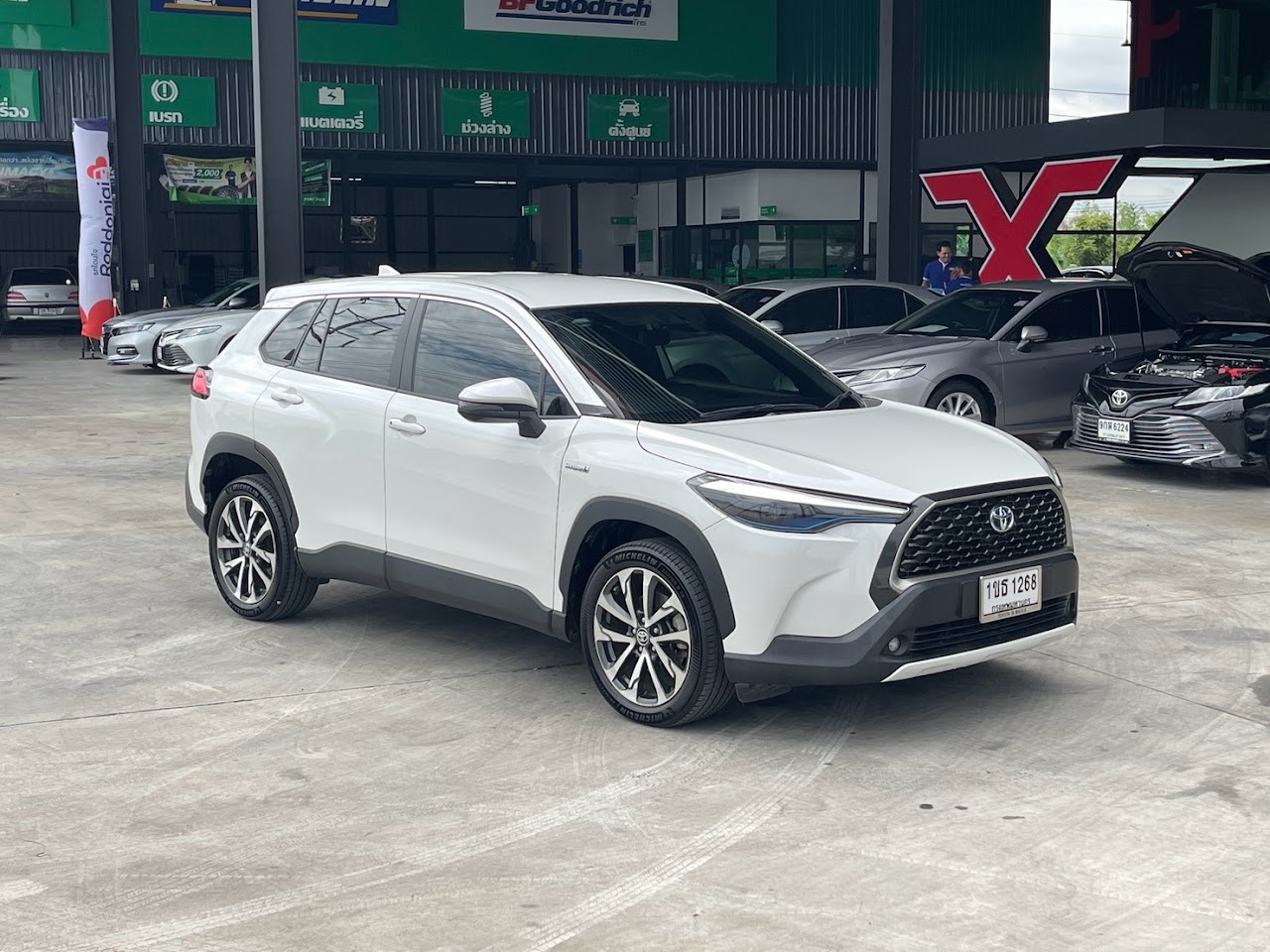 2020 Toyota Corolla Cross 1.8Hybrid Premium รูปที่ 3