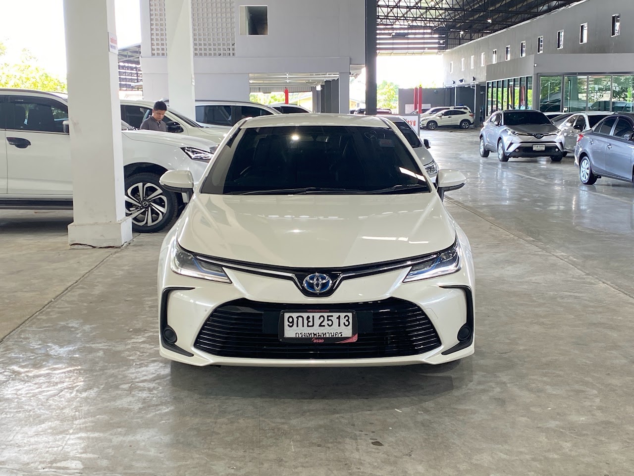 2019 Toyota Altis (New) 1.8Hybrid MID รูปที่ 2
