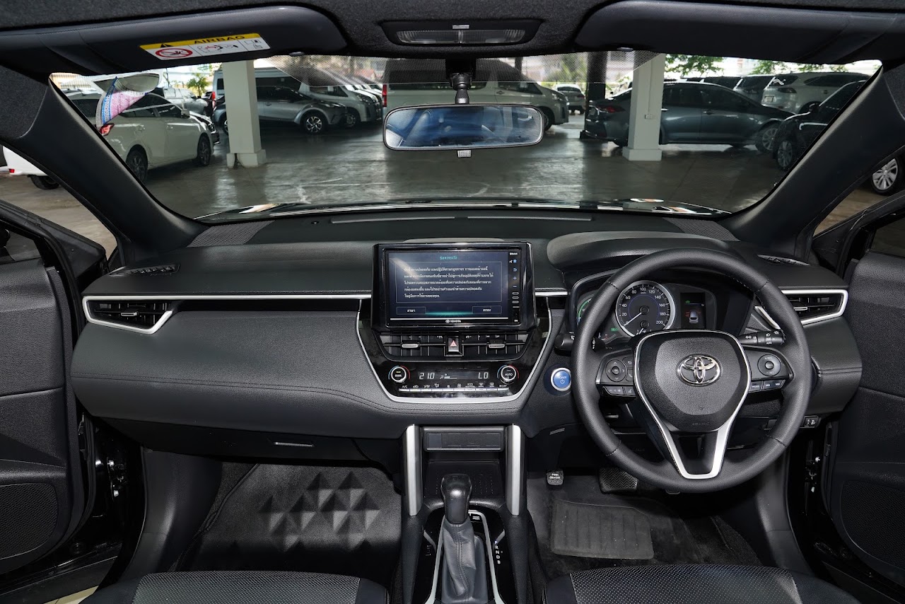2021 Toyota Corolla Cross 1.8Hybrid Smart รูปที่ 12