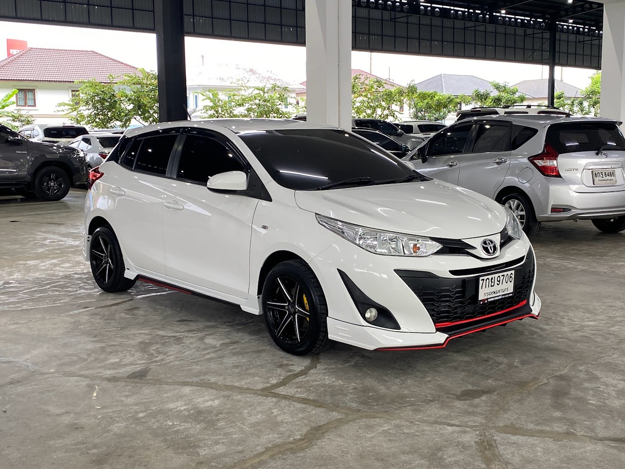 2018 Toyota Yaris 1.2J รูปที่ 3