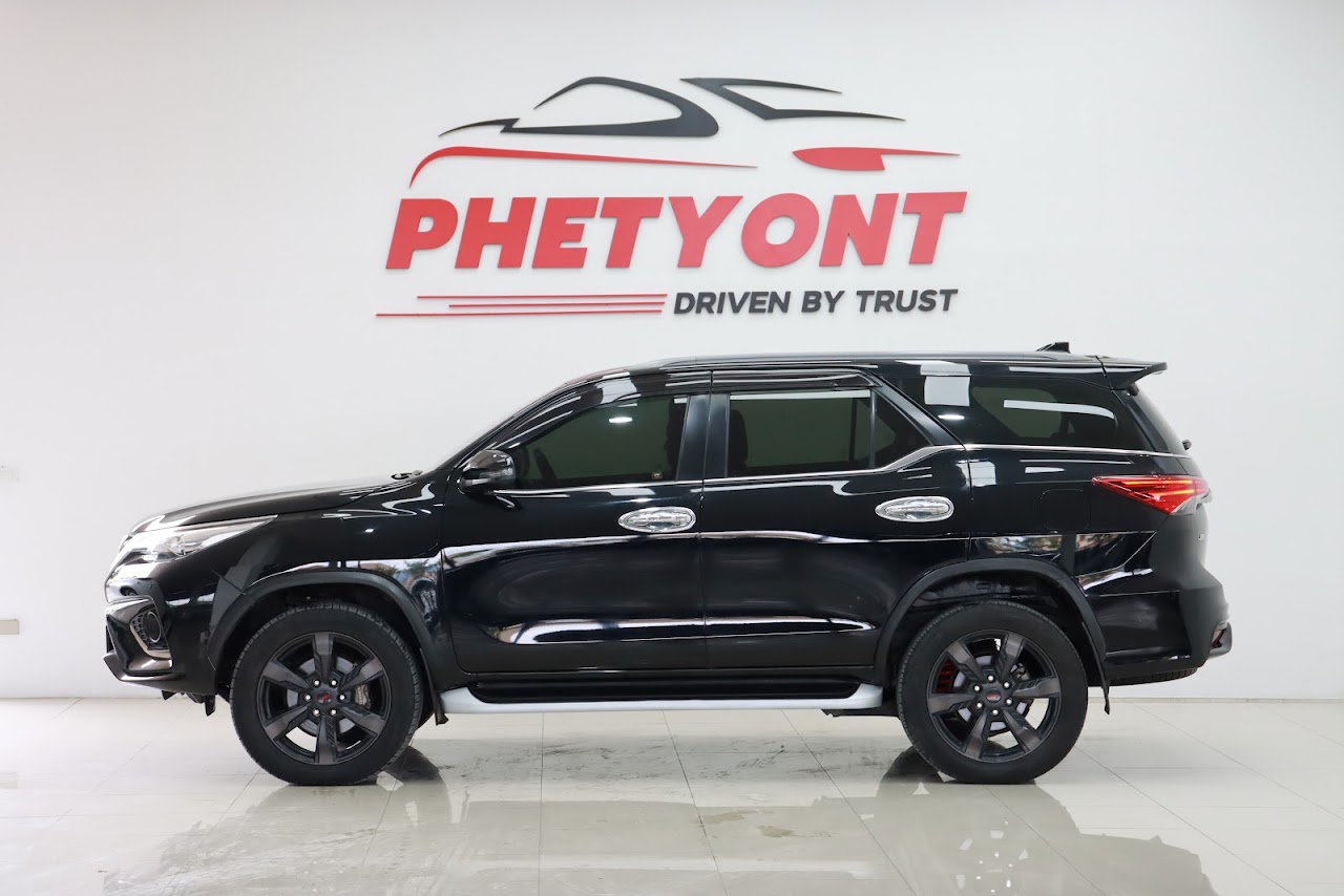 2018 Toyota Fortuner 2.8TRD-SPORTIVO 2WD รูปที่ 13