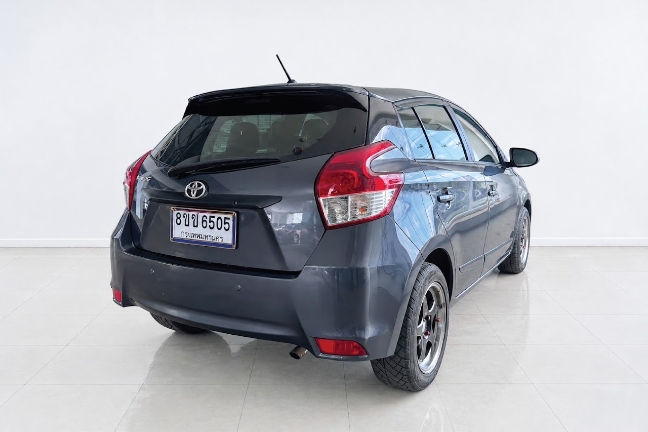 2015 Toyota Yaris 1.2J รูปที่ 12